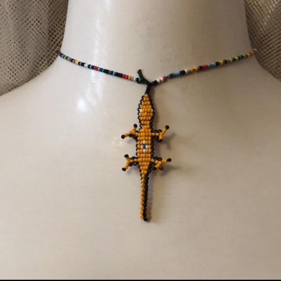 Vintage Native American Beaded Jewelry Set - Picture 11 of 12